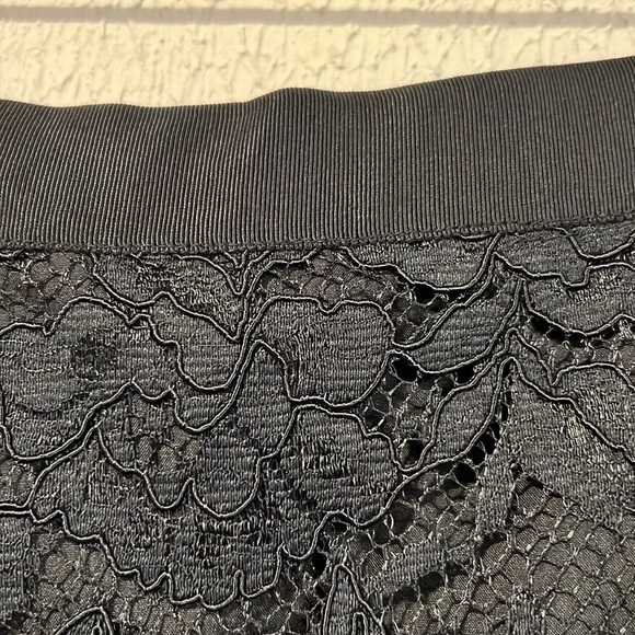 Talbots NWT black lace pencil skirt Size 16 - Picture 7 of 14